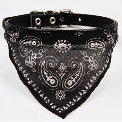 Hundhalsband Black Bandana | Scarf För Hund | DiivaDog.se